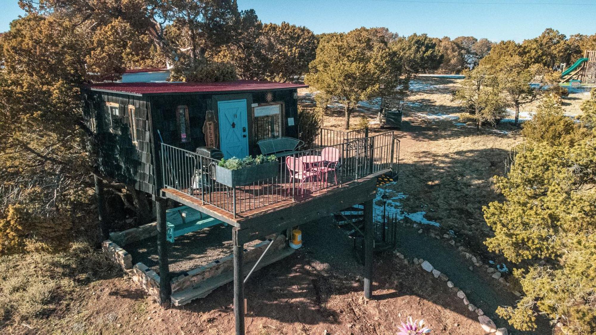 Вілла Ashley'S Treehouse At El Mistico Ranch Nogal Екстер'єр фото
