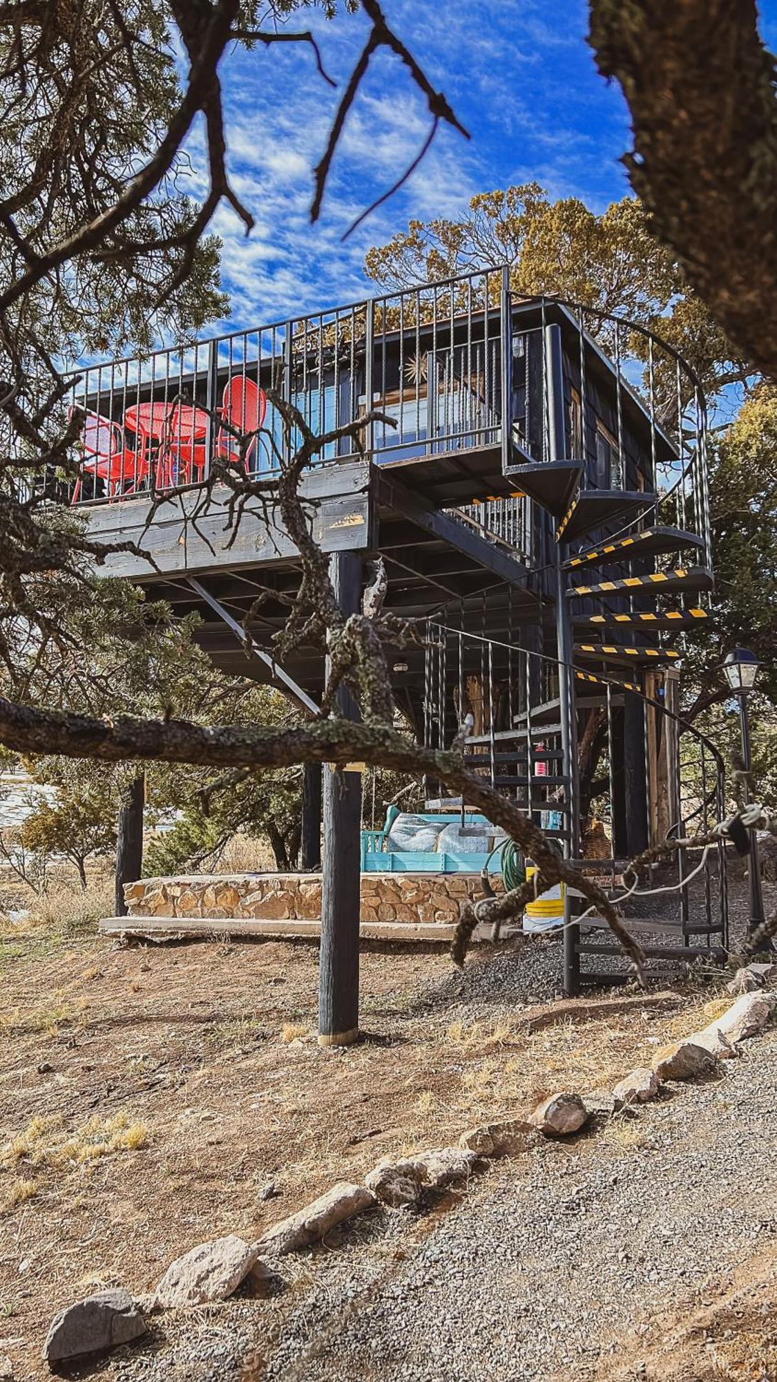 Вілла Ashley'S Treehouse At El Mistico Ranch Nogal Екстер'єр фото
