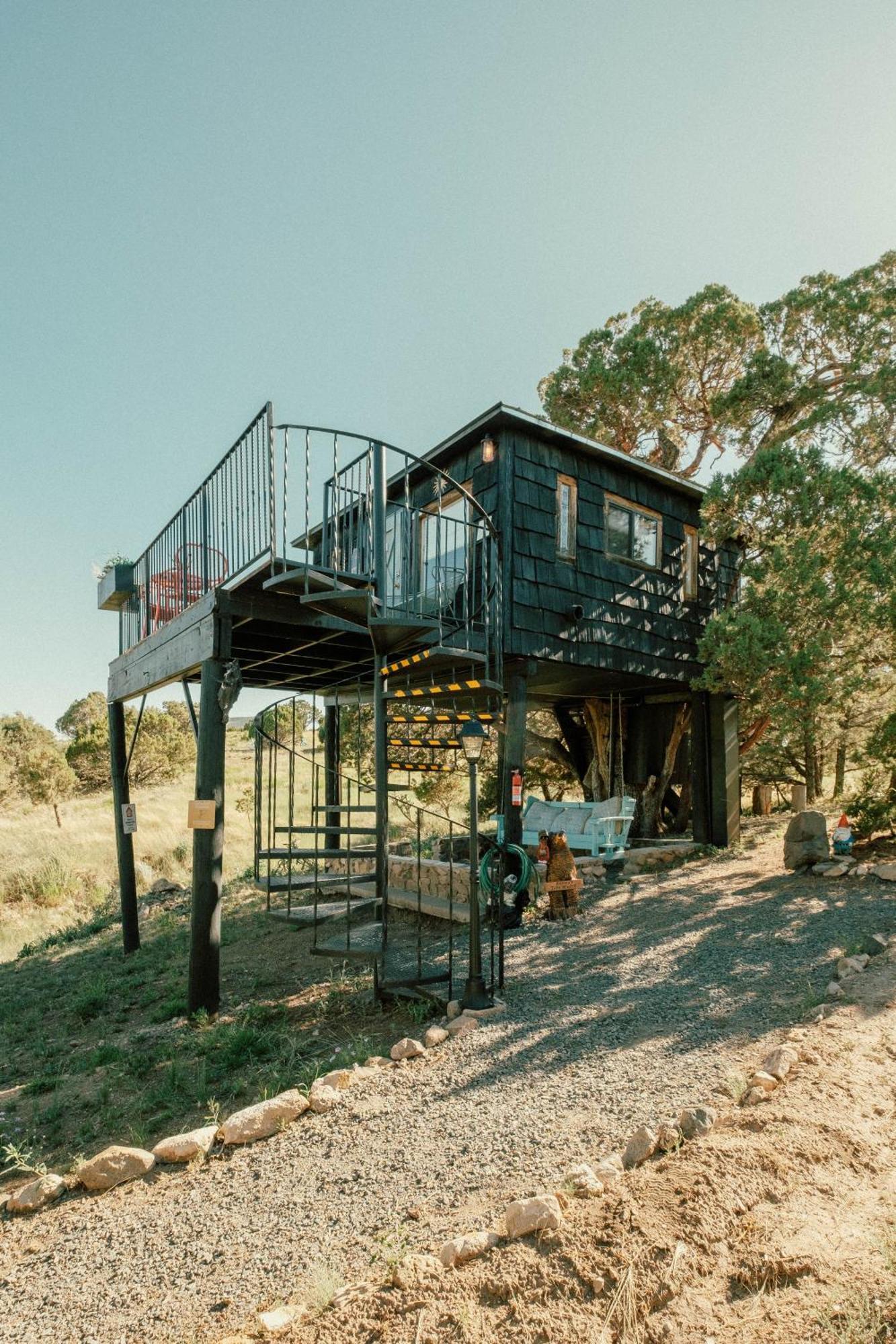 Вілла Ashley'S Treehouse At El Mistico Ranch Nogal Екстер'єр фото